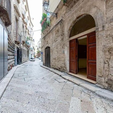 Apt 0 In The Historic Center باري المظهر الخارجي الصورة