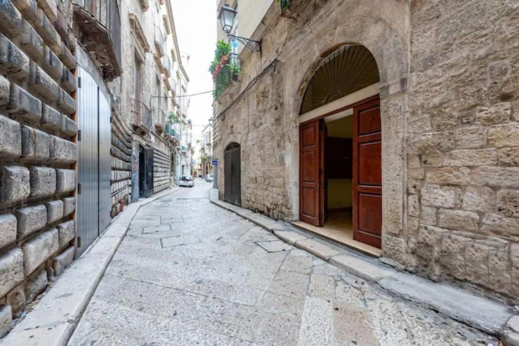 Apt 0 In The Historic Center باري المظهر الخارجي الصورة